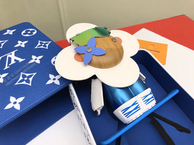lv飾品 SNOWBOARD VIVIENNE玩偶 驢牌字母標記滑雪板 lv擺件  lvqb1000